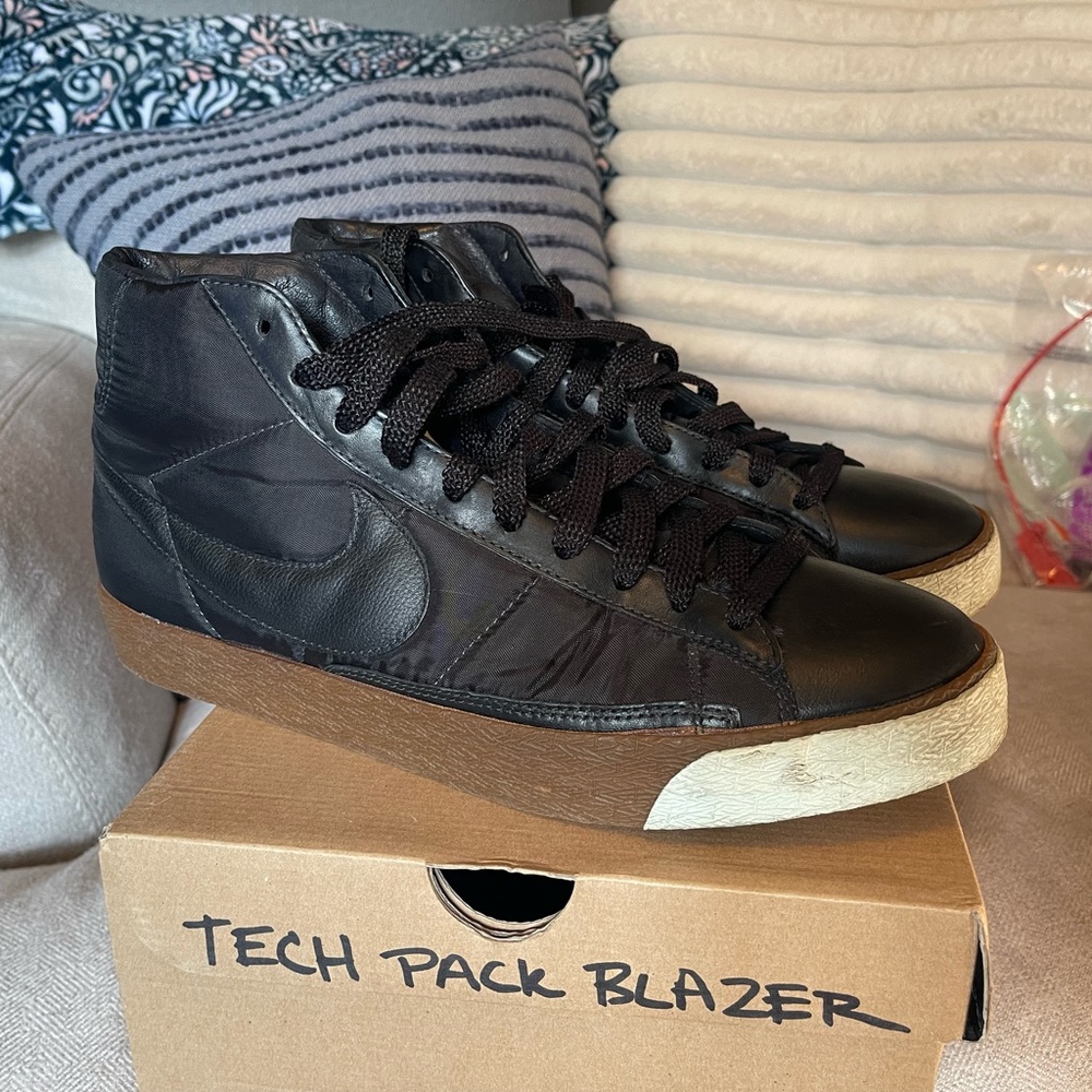 Nike Tech Pack Blazer Size 13